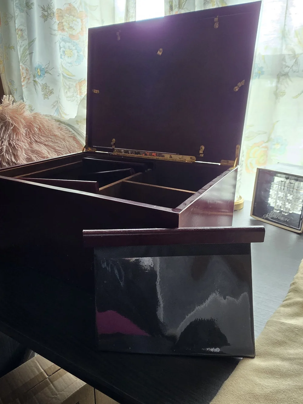 Vintage Memory/Jewelry Box Holds Single Photos Inside And Outside - Picture 2 of 5